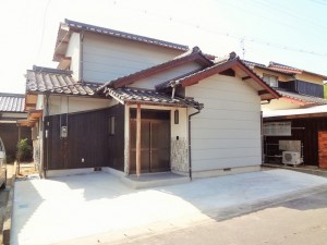 DSC00168222 (1)
