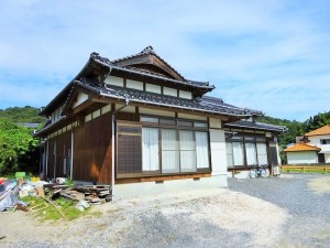 DSC0449222 (1)