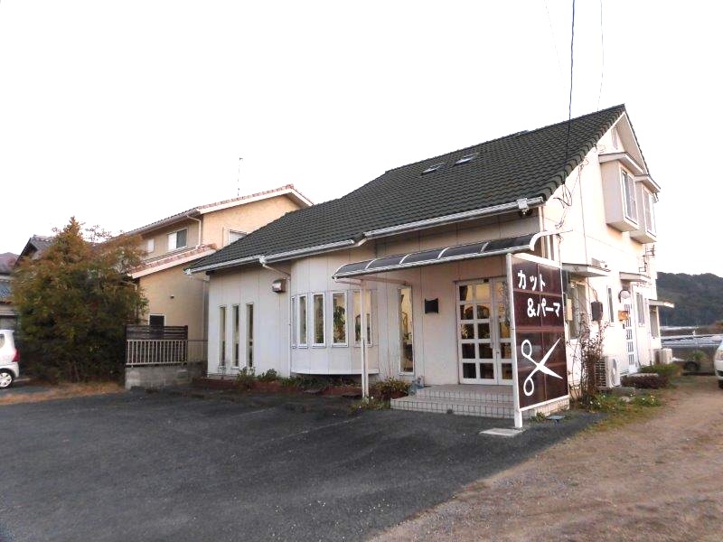 田布施町・大波野 八和田 一戸建売家（2SLDK + 店舗）