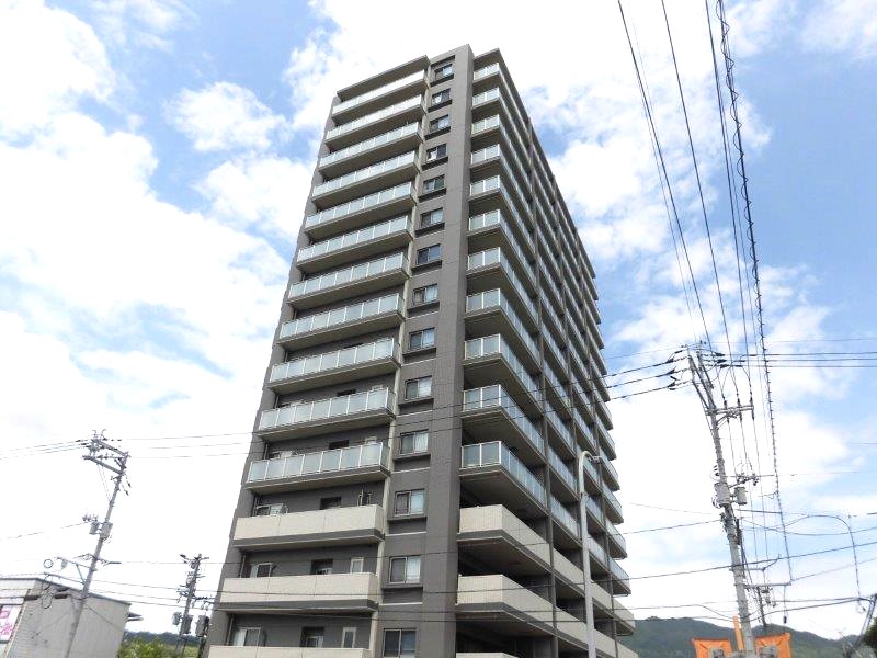 柳井市・中央３丁目 売マンション（3LDK）※室内程度良好・築8年