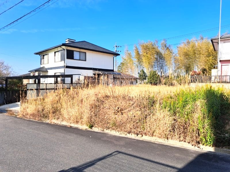 三重県・名張市 美旗町 売土地（50.21坪）建築条件なし