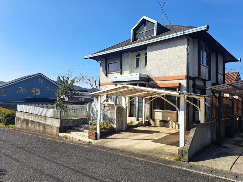 光市・岩狩1丁目 一戸建売家（4LDK＋ロフト）