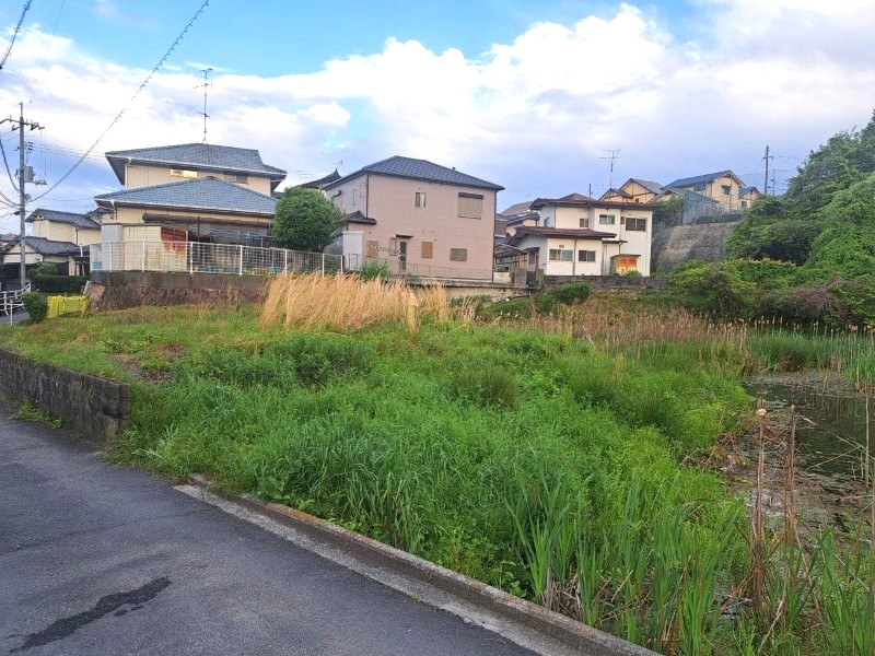 岩国市・南岩国町四丁目① 売土地（865.15坪）